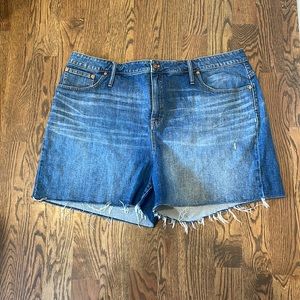 Madewell Curvy High Rise Denim Shorts Size 37